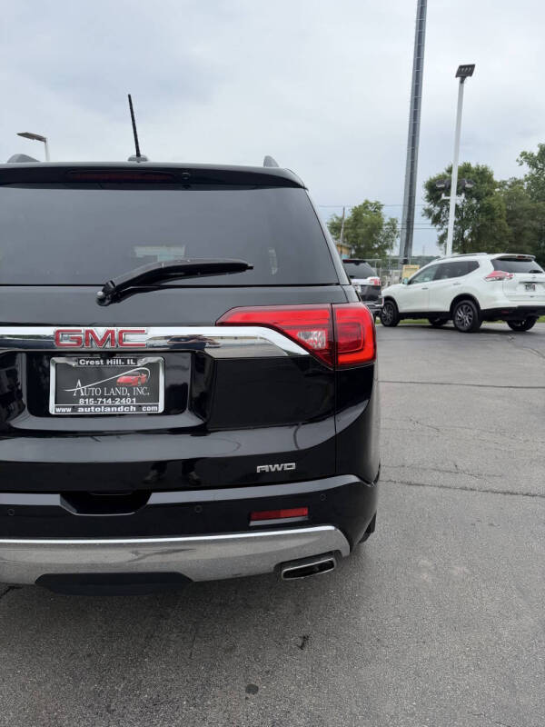 2017 GMC Acadia Denali