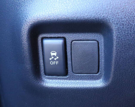 2012 Nissan Versa 1.6 SV