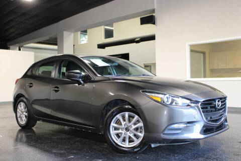 2017 Mazda MAZDA3 Sport