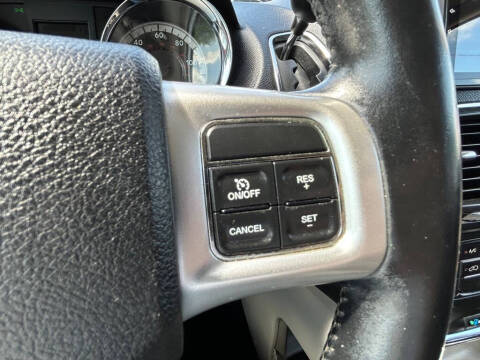 2012 Dodge Grand Caravan Crew