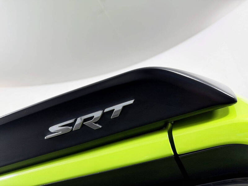 2015 Dodge Challenger SRT Hellcat
