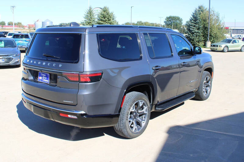 2023 Jeep Wagoneer Series III