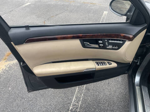 2007 Mercedes-Benz S-Class S 550 4MATIC