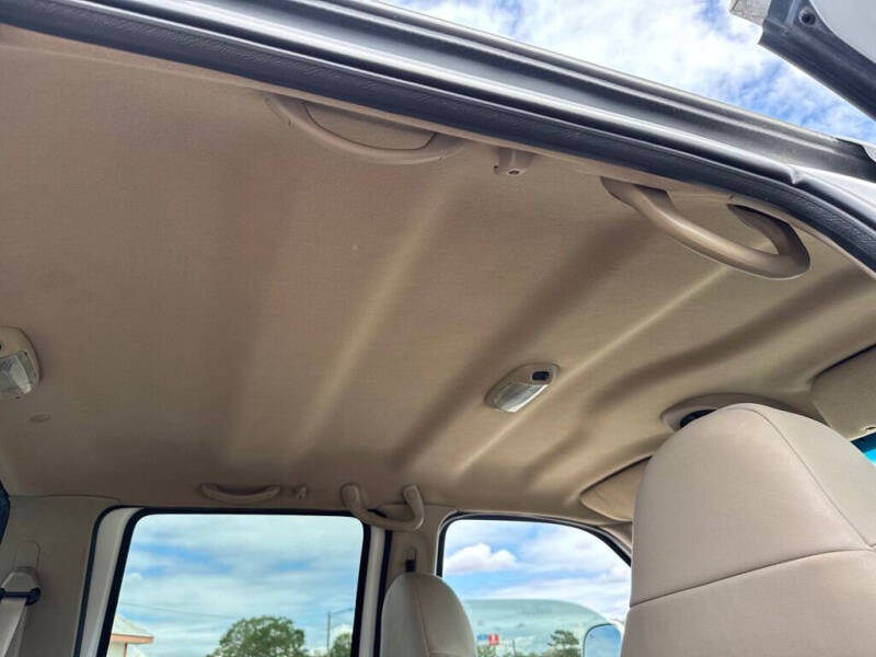 2003 Ford F-650 Super Duty