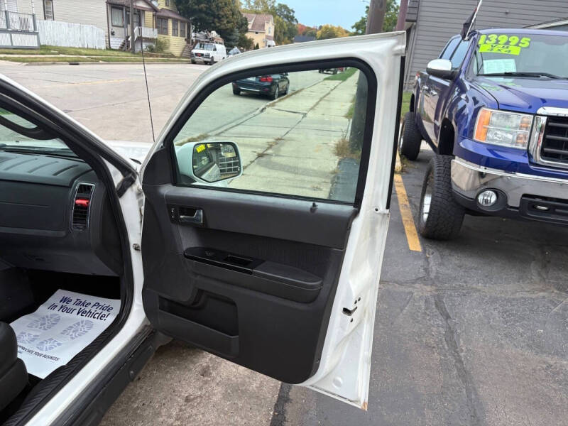 2011 Ford Escape Limited
