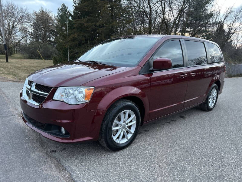 2019 Dodge Grand Caravan SE photo 2