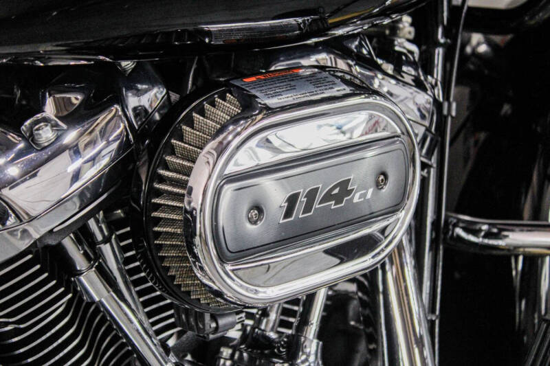 2017 Harley-Davidson Road Glide Special