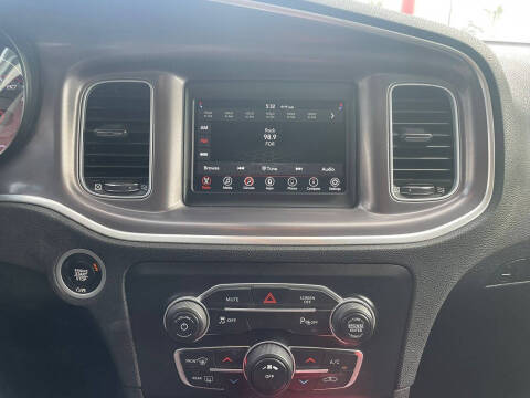 2022 Dodge Charger SXT