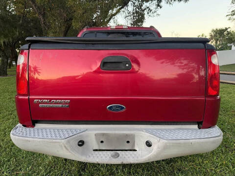 2003 Ford Explorer Sport Trac XLT