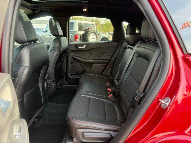 2026 Ford Escape ST-Line Select
