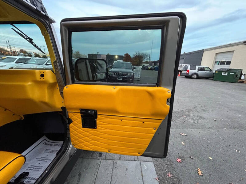 2000 AM General Hummer Wagon