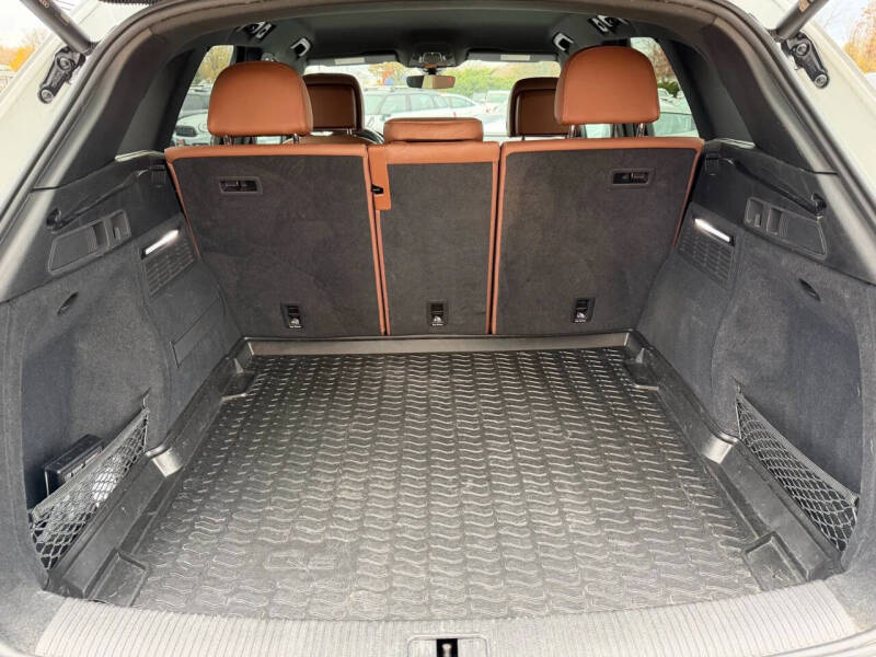 2022 Audi Q5 quattro S line Premium 45 TFSI