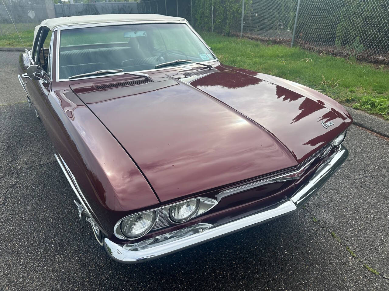 1965 Chevrolet Corvair 16