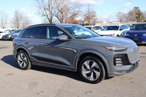 2025 Audi Q6 e-tron quattro Premium Plus