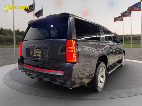 2017 Chevrolet Suburban LT
