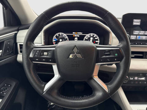 2022 Mitsubishi Outlander SEL