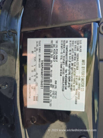 2005 Ford Thunderbird Deluxe