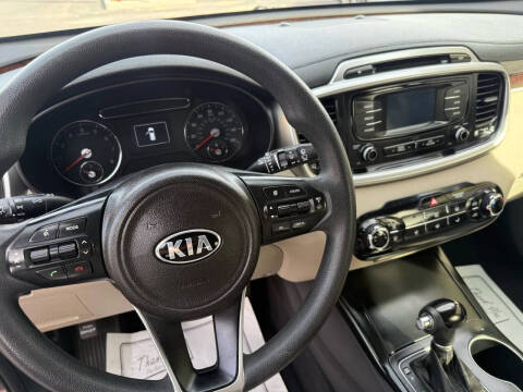2017 Kia Sorento LX V6