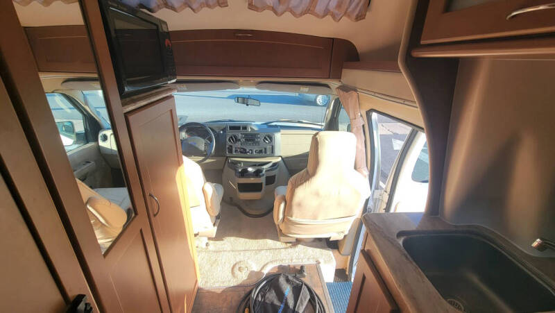 2010 Ford E-Series E-350 SD