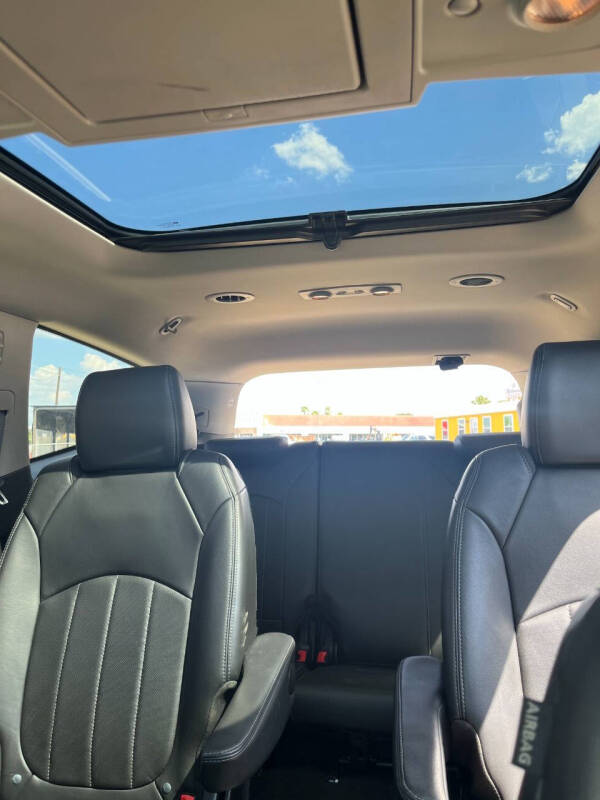 2013 Chevrolet Traverse LTZ