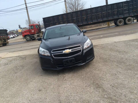 2013 Chevrolet Malibu for sale at LAS DOS FRIDAS AUTO SALES INC in Chicago IL