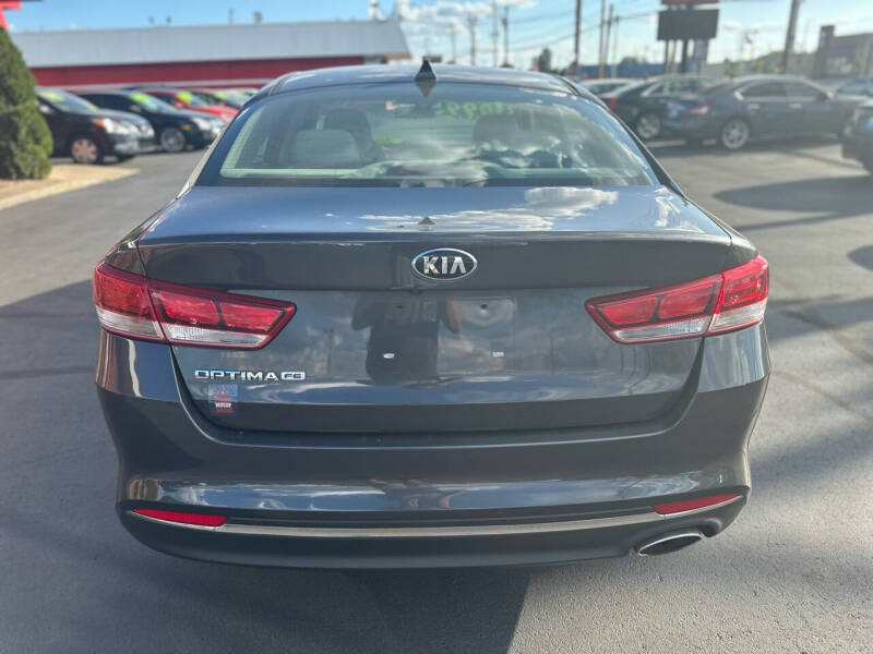 2017 Kia Optima LX