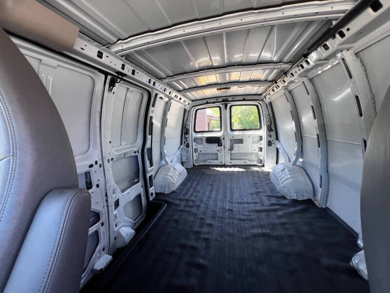 2014 Chevrolet Express 2500