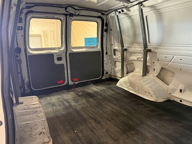 2011 Ford E-Series E-250