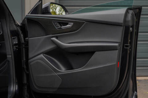 2019 Audi Q8 quattro Premium 55 TFSI