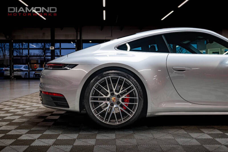 2023 Porsche 911 Carrera 4S