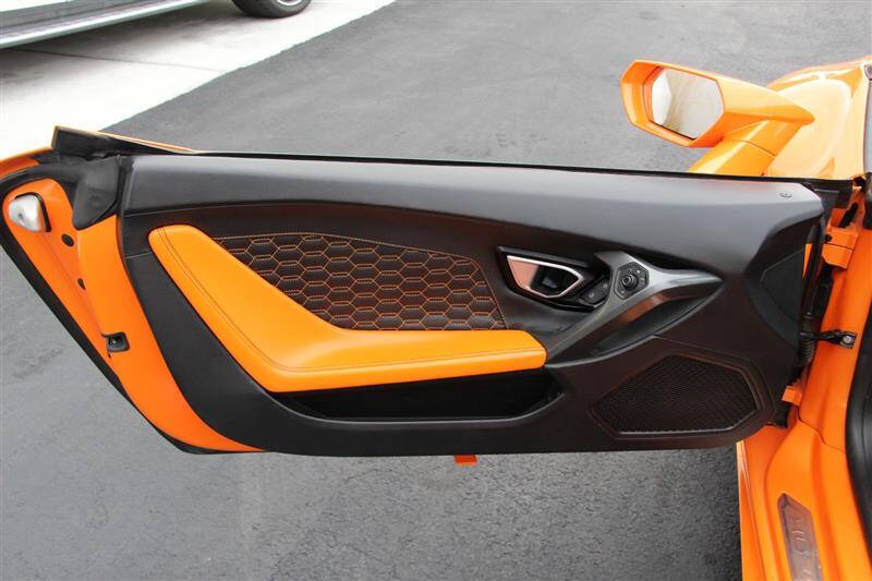 2017 Lamborghini Huracan LP 580-2 Spyder