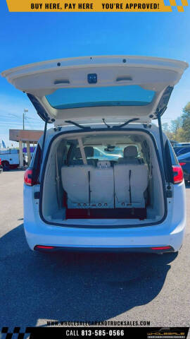 2021 Chrysler Pacifica Touring L