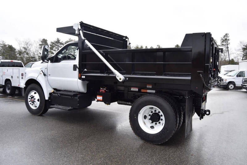 2024 Ford F-650 Super Duty