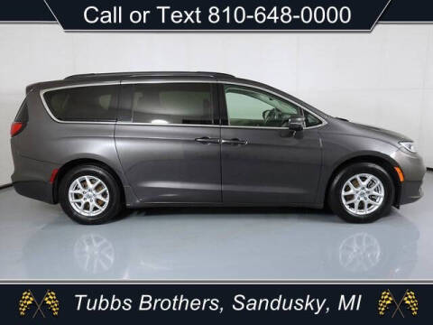 2022 Chrysler Pacifica Touring L