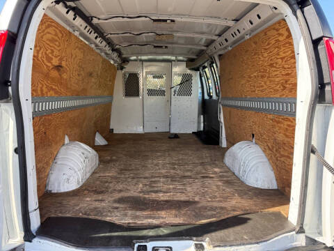 2021 GMC Savana 2500