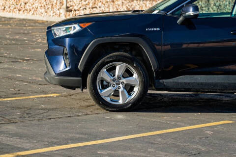 2021 Toyota RAV4 Hybrid XLE Premium