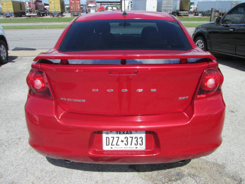 2014 Dodge Avenger SXT