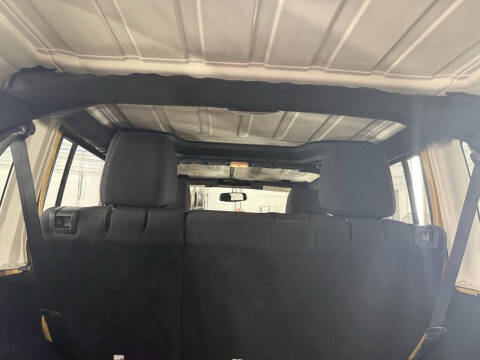 2014 Jeep Wrangler Unlimited Sport RHD