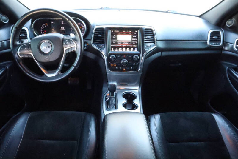 2017 Jeep Grand Cherokee Altitude