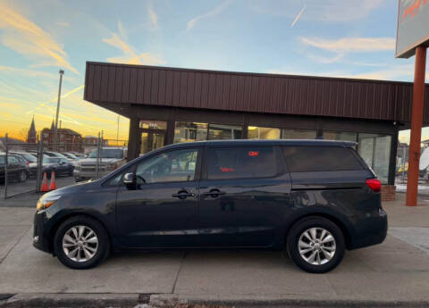 2017 Kia Sedona LX