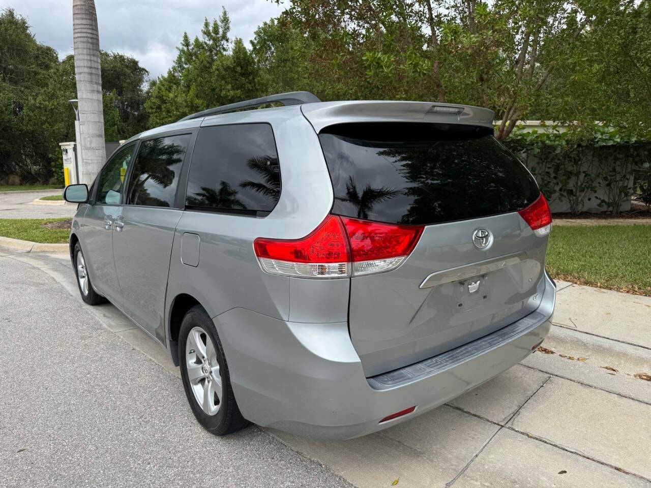 2011 Toyota Sienna for sale at LP AUTO SALES in Naples, FL