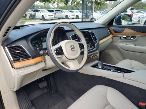 2022 Volvo XC90 Recharge T8 Inscription Expression 7P