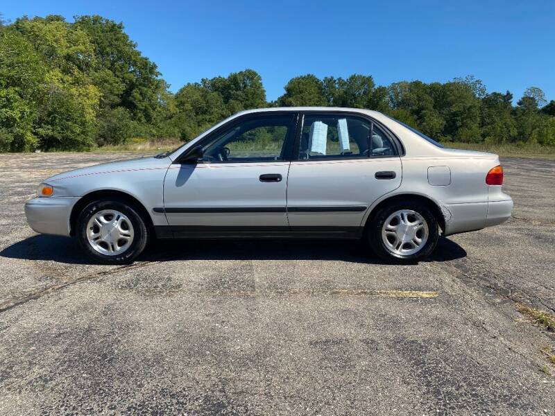 2001 Chevrolet Prizm for sale in Flint, MI