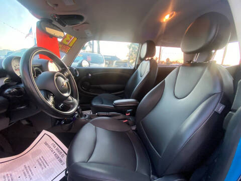 2013 MINI Hardtop Cooper