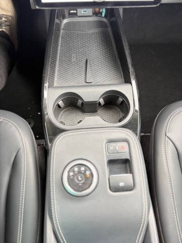 2024 Ford Mustang Mach-E Select