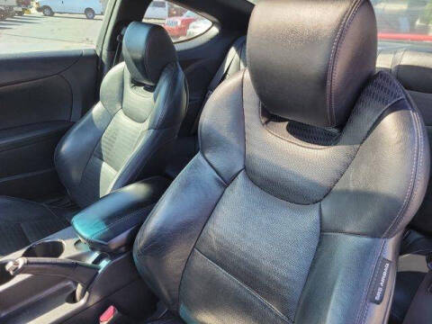 2013 Hyundai Genesis Coupe 3.8 Track