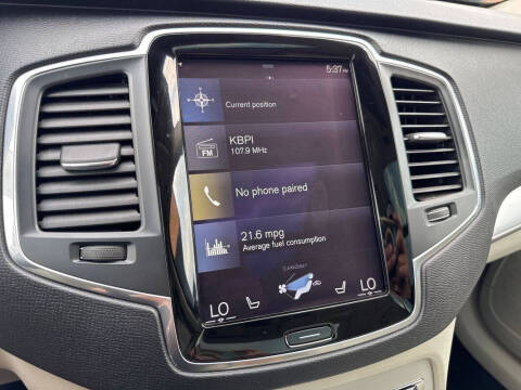 2016 Volvo XC90 T5 Momentum