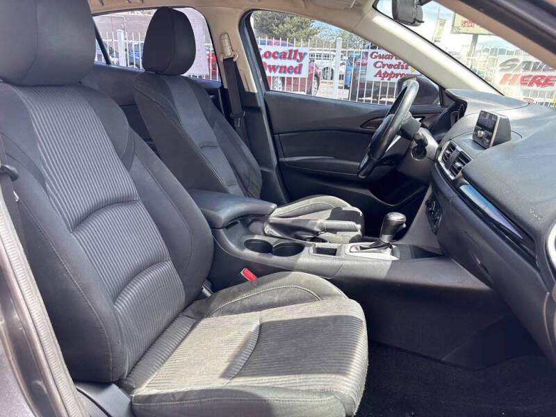 2014 Mazda MAZDA3 i Touring