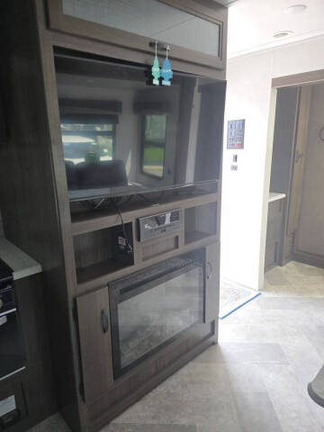 2021 Winnebago Voyage