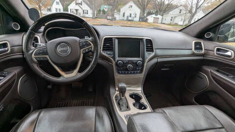 2017 Jeep Grand Cherokee Summit